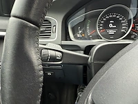 Volvo v60 2.0 d2 eco kinetic, 2017 - afbeelding 7 van  22