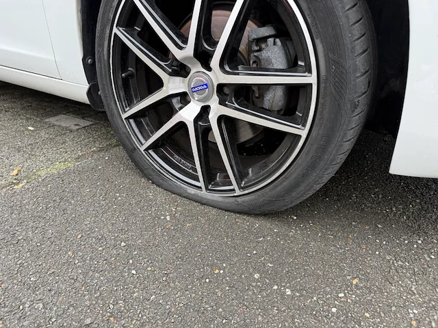 Volvo v60 2.0 d2 eco kinetic, 2017 - afbeelding 15 van  22
