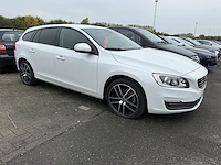 Volvo v60 2.0 d2 eco kinetic, 2017 - afbeelding 16 van  22