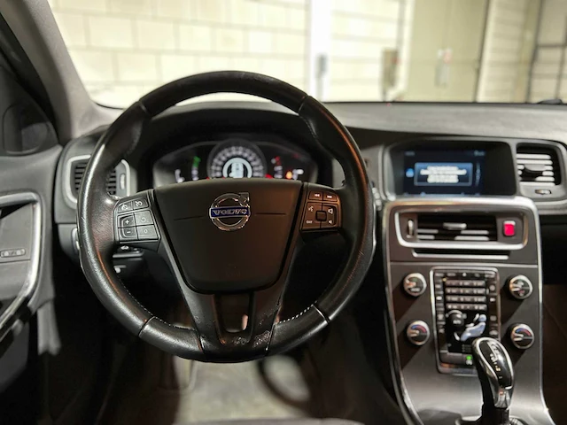 Volvo v60 2.0 d2 momentum 120pk 2016 -automaat-, h-765-rv - afbeelding 7 van  38