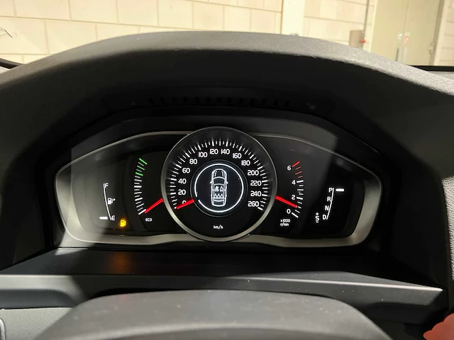 Volvo v60 2.0 d2 momentum 120pk 2016 -automaat-, h-765-rv - afbeelding 15 van  38