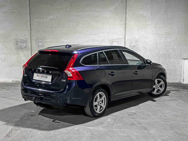 Volvo v60 2.0 d2 momentum 120pk 2016 -automaat-, h-765-rv - afbeelding 37 van  38