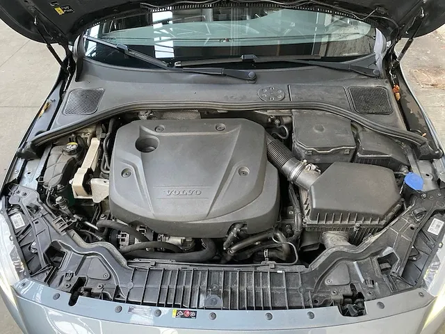 Volvo v60 2.0 d2 polar+ dynamic 120pk 2018 -orig. nl-, sb-091-v - afbeelding 26 van  44