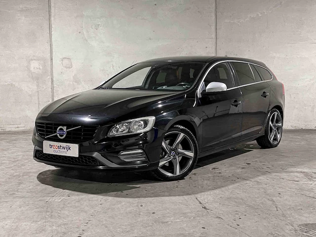 Volvo v60 2.0 d2 summum 120pk 2015, xf-303-k - afbeelding 1 van  41