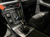 Volvo v60 2.0 d2 summum 120pk 2015, xf-303-k - afbeelding 19 van  41