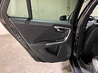 Volvo v60 2.0 d2 summum 120pk 2015, xf-303-k - afbeelding 25 van  41