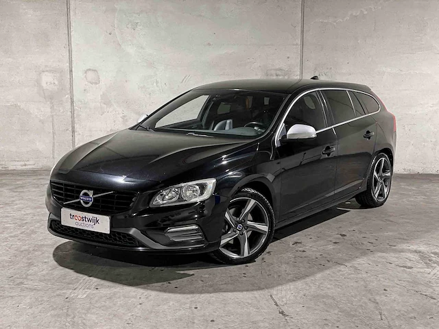 Volvo v60 2.0 d2 summum 120pk 2015, xf-303-k - afbeelding 34 van  41