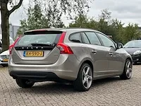 Volvo v60 2.0 d3, kh-590-j - afbeelding 11 van  18