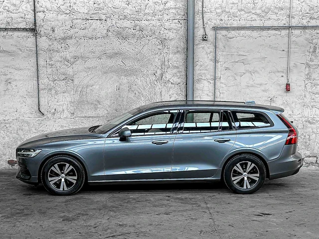 Volvo v60 2.0 d3 momentum 150pk 2019, g-381-lp - afbeelding 9 van  40