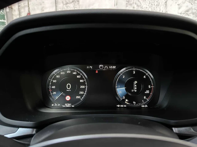 Volvo v60 2.0 d3 momentum 150pk 2019, g-381-lp - afbeelding 18 van  40