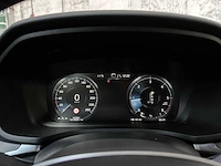 Volvo v60 2.0 d3 momentum 150pk 2019, g-381-lp - afbeelding 18 van  40