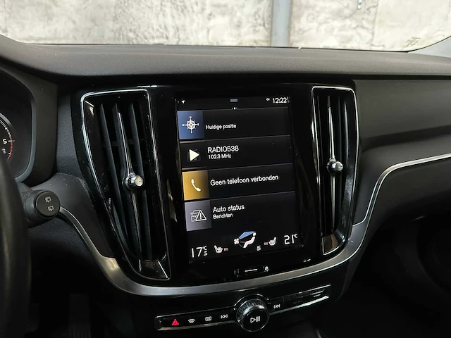 Volvo v60 2.0 d3 momentum 150pk 2019, g-381-lp - afbeelding 20 van  40