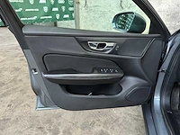 Volvo v60 2.0 d3 momentum 150pk 2019, g-381-lp - afbeelding 22 van  40