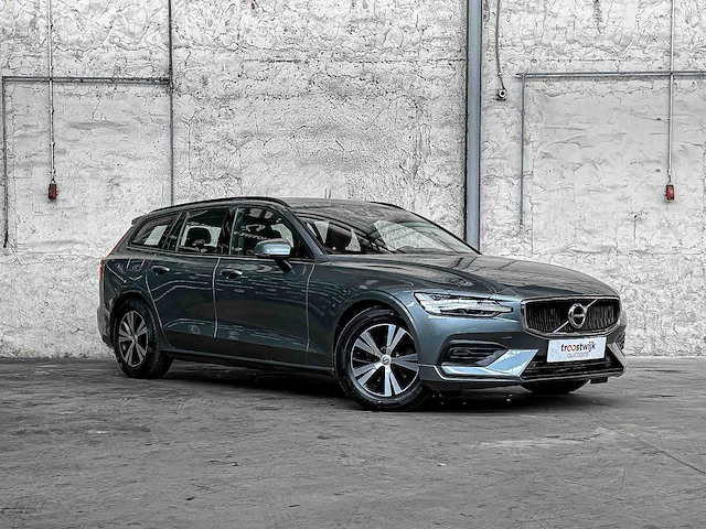 Volvo v60 2.0 d3 momentum 150pk 2019, g-381-lp - afbeelding 37 van  40