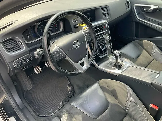 Volvo v60 2.0 d4 2014 schuifdak cruise control bluetooth climate control, 4-xgn-95 - afbeelding 14 van  34