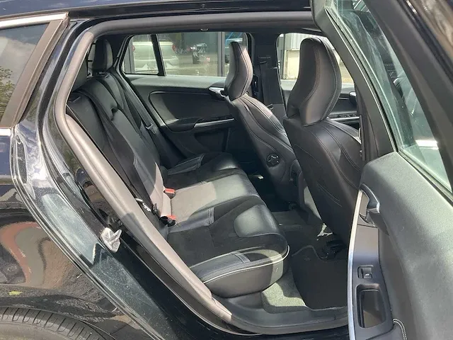 Volvo v60 2.0 d4 2014 schuifdak cruise control bluetooth climate control, 4-xgn-95 - afbeelding 26 van  34