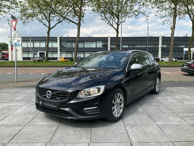 Volvo v60 2.0 d4 2014 schuifdak cruise control bluetooth climate control, 4-xgn-95 - afbeelding 34 van  34