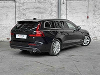 Volvo v60 2.0 d4 momentum 190pk 2018, tf-649-b - afbeelding 2 van  39