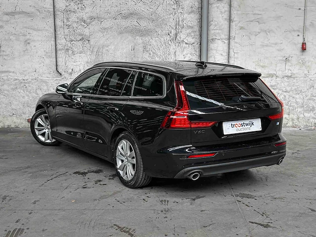 Volvo v60 2.0 d4 momentum 190pk 2018, tf-649-b - afbeelding 7 van  39