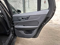 Volvo v60 2.0 d4 momentum 190pk 2018, tf-649-b - afbeelding 27 van  39