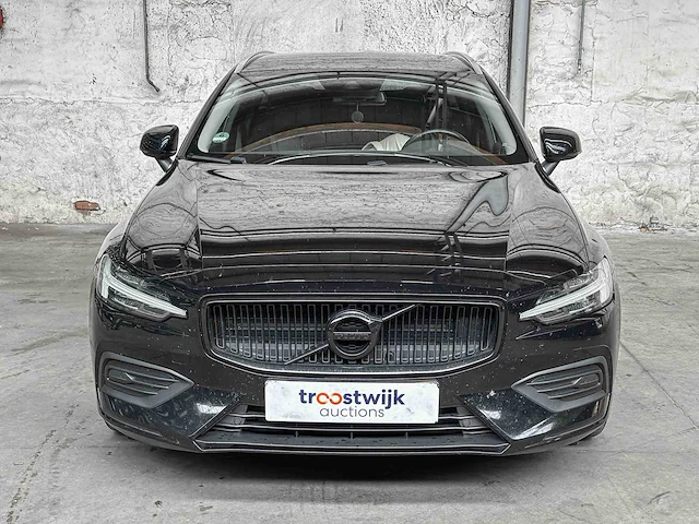 Volvo v60 2.0 d4 momentum 190pk 2018, tf-649-b - afbeelding 36 van  39