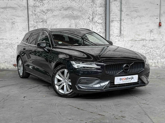 Volvo v60 2.0 d4 momentum 190pk 2018, tf-649-b - afbeelding 37 van  39