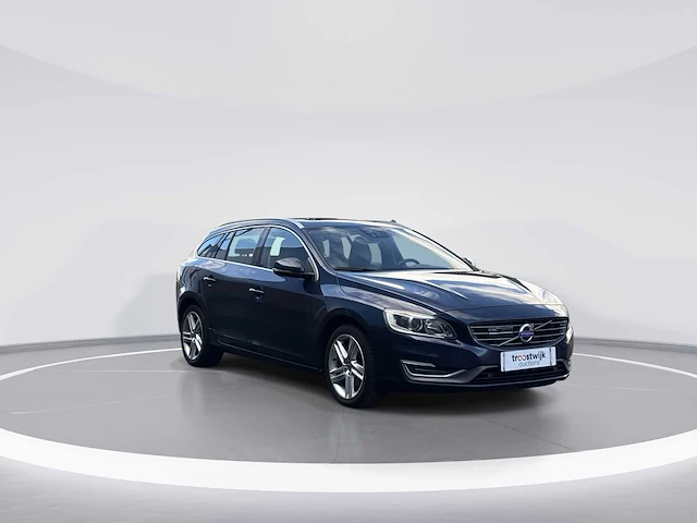 Volvo v60 2.0 d4 ocean race car 2014 | rs-857-k - afbeelding 12 van  33