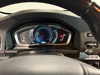 Volvo v60 2.0 d4 summum, 1-ttn-98 - afbeelding 3 van  16