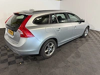 Volvo v60 2.0 d4 summum, 1-ttn-98 - afbeelding 11 van  16