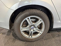 Volvo v60 2.0 d4 summum, 1-ttn-98 - afbeelding 12 van  16
