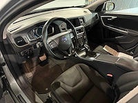 Volvo v60 2.0 d4 summum, 1-ttn-98 - afbeelding 14 van  16