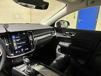 Volvo v60 2.0 t4 inscription 190pk 2020, h-722-rj - afbeelding 13 van  51