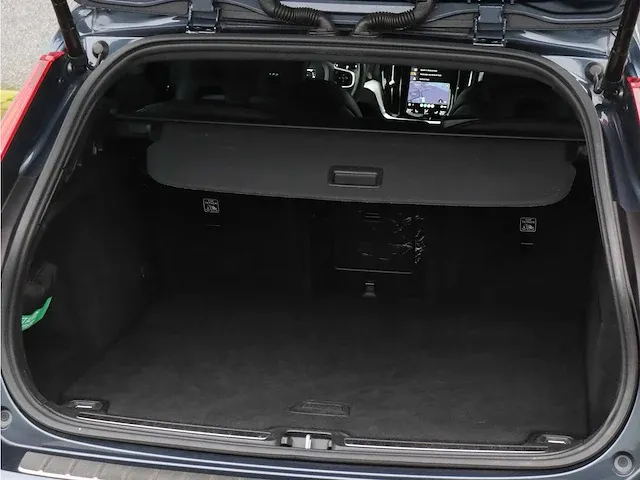 Volvo v60 2.0 t5 r-design | g-762-nv - afbeelding 30 van  53