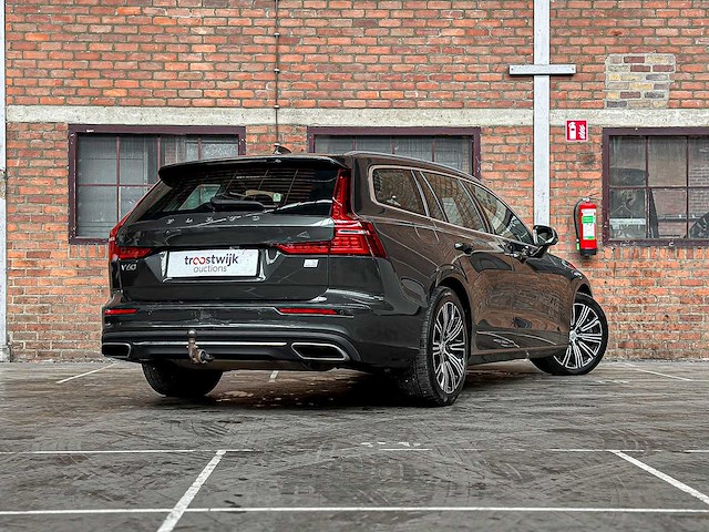 Volvo v60 2.0 t6 recharge awd business pro 341pk 2021, k-930-zf - afbeelding 6 van  60
