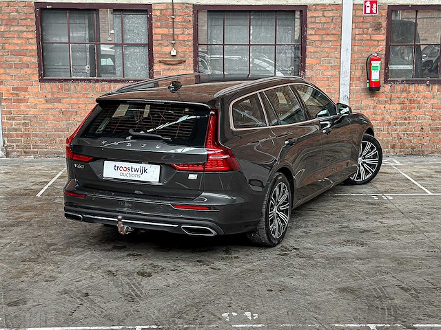 Volvo v60 2.0 t6 recharge awd business pro 341pk 2021, k-930-zf - afbeelding 7 van  60