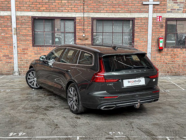 Volvo v60 2.0 t6 recharge awd business pro 341pk 2021, k-930-zf - afbeelding 14 van  60