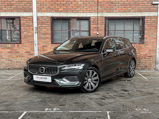 Volvo v60 2.0 t6 recharge awd business pro 341pk 2021, k-930-zf - afbeelding 23 van  60