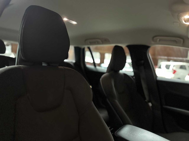 Volvo v60 2.0 t6 recharge awd business pro 341pk 2021, k-930-zf - afbeelding 49 van  60