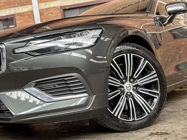 Volvo v60 2.0 t6 recharge awd business pro 341pk 2021, k-930-zf - afbeelding 45 van  60