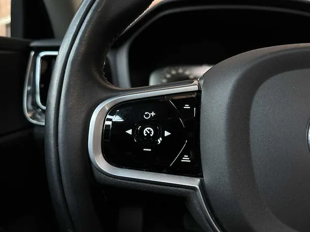 Volvo v60 2.0 t8 twin engine awd inscription 390pk 2019 plug-in hybrid, l-643-gp - afbeelding 27 van  62