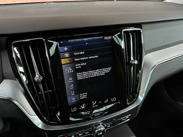 Volvo v60 2.0 t8 twin engine awd inscription 390pk 2019 plug-in hybrid, l-643-gp - afbeelding 35 van  62