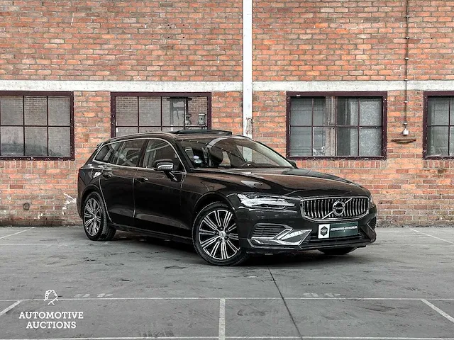 Volvo v60 2.0 t8 twin engine awd inscription 390pk 2019 plug-in hybrid, l-643-gp - afbeelding 8 van  62
