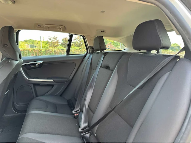 Volvo v60 2012 benzine - afbeelding 2 van  41