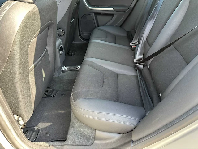 Volvo v60 2012 benzine - afbeelding 11 van  41