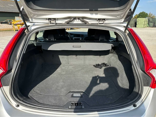 Volvo v60 2012 benzine - afbeelding 40 van  41