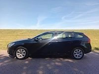 Volvo v60 2.0t kinetic, 39-pns-1 - afbeelding 12 van  22