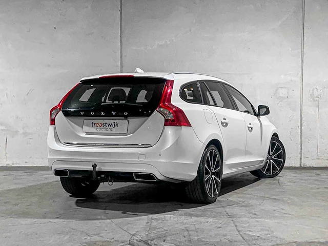 Volvo v60 2.4 d5 twin engine special edition 215pk 2015, gz-344-n - afbeelding 3 van  51