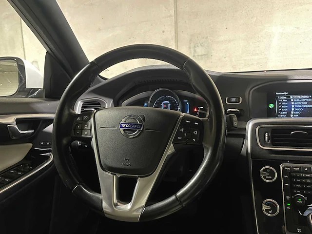 Volvo v60 2.4 d5 twin engine special edition 215pk 2015, gz-344-n - afbeelding 14 van  51