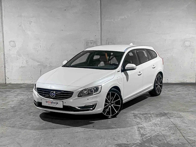 Volvo v60 2.4 d5 twin engine special edition 215pk 2015, gz-344-n - afbeelding 34 van  51