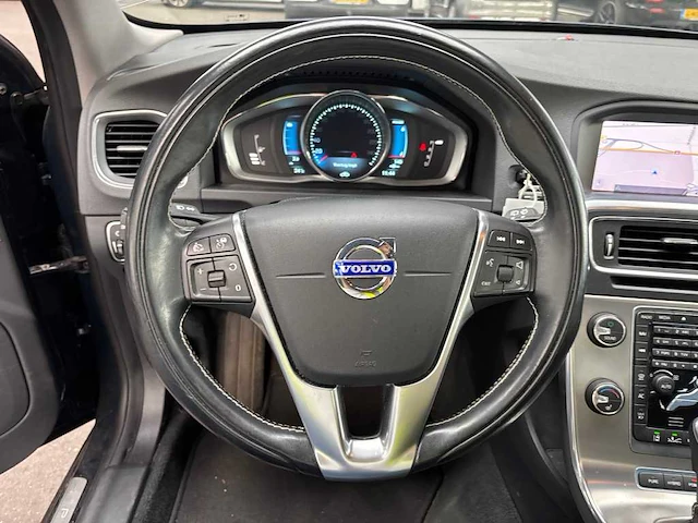 Volvo v60 2.4 d6 awd pl.i sum , 2-sjp-52 - afbeelding 7 van  22